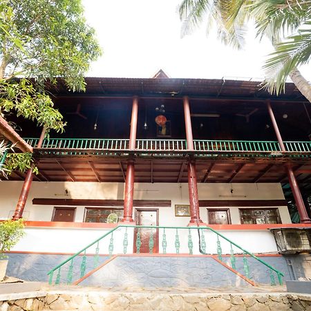 Hotel Garggi Backwater Retreat à Kottayam Extérieur photo