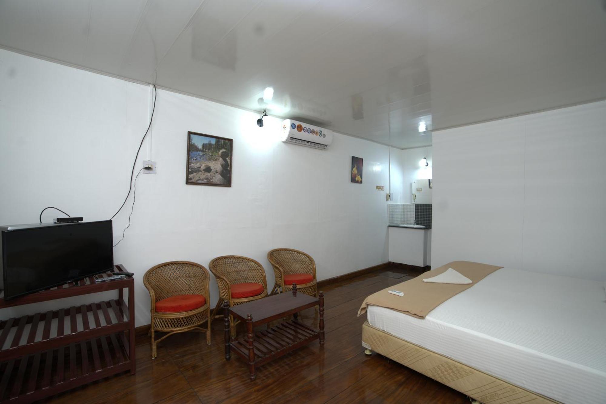 Hotel Garggi Backwater Retreat à Kottayam Extérieur photo